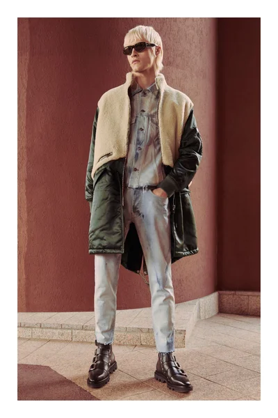 Look 22